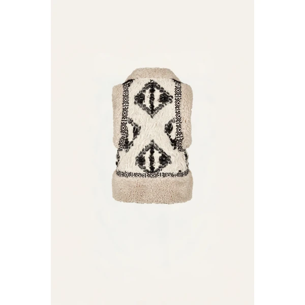 Colombian Luxury Resort Wear at Coveti
