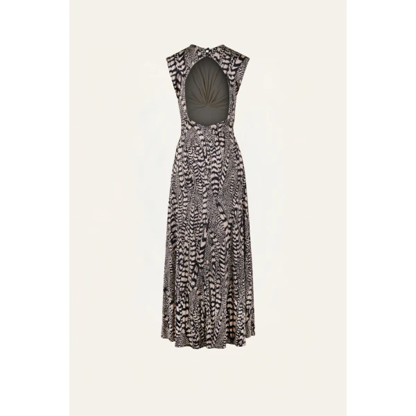 Colombian Luxury Resort Wear at Coveti