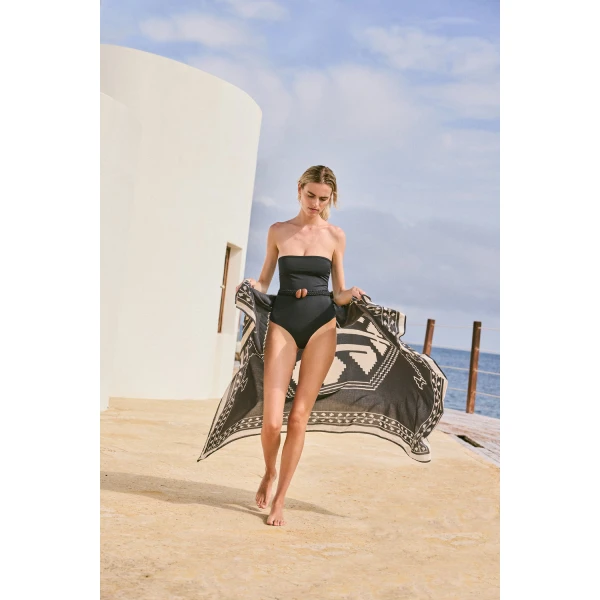 Johanna Ortiz Resort 2025