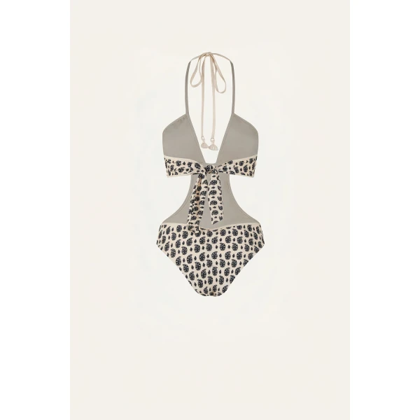 Colombian Luxury Resort Wear at Coveti