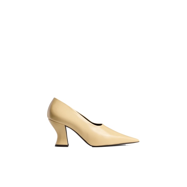 Khaite Colleen Pump in Butter Glazed Leather