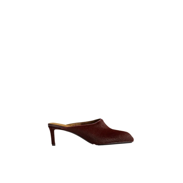 Colt Low Mule in Rouge Noir Haircalf