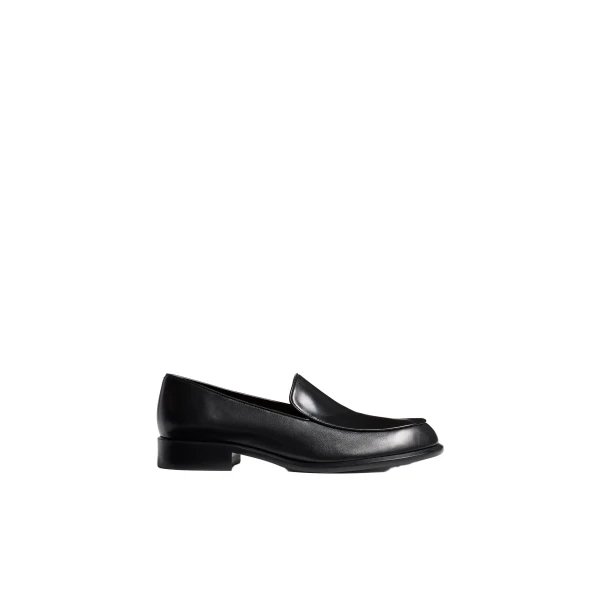 Miles Loafer in Black Leather