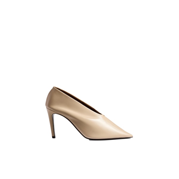 Khaite Miriam Pump in Nude Glazed Leather