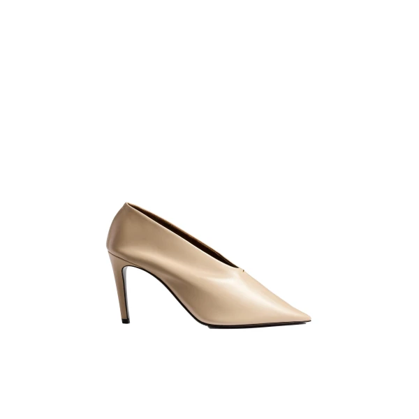 Miriam Pump in Nude Glazed Leather