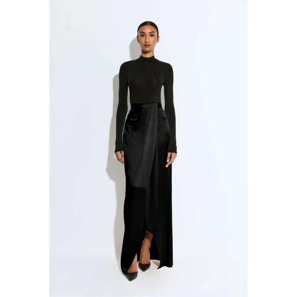 LaPointe skirts