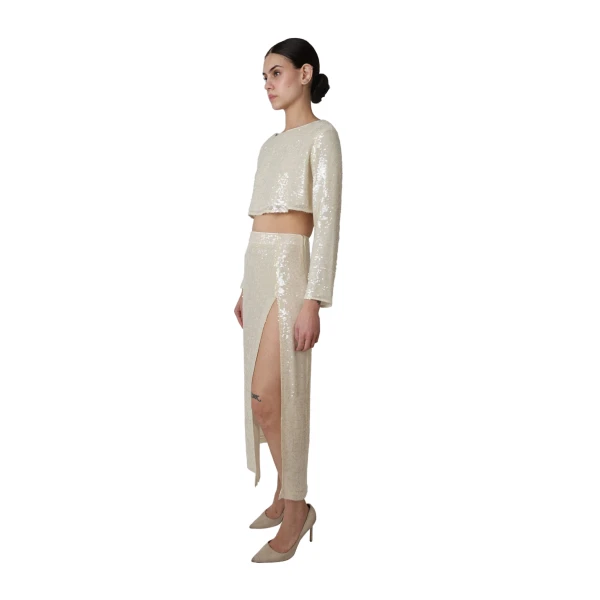 LaPointe skirts