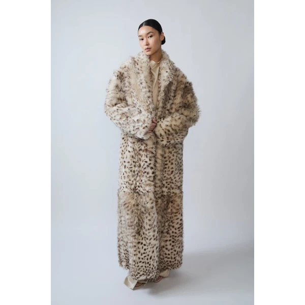 LaPointe coats