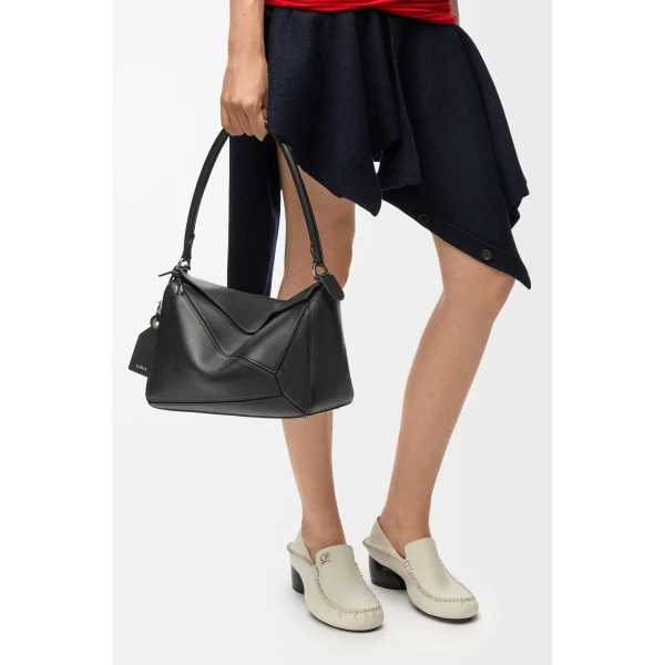 Loewe Medium Featherlight Puzzle bag in nappa lambskin, Black | Shoulder & Crossbody Bags | Coveti