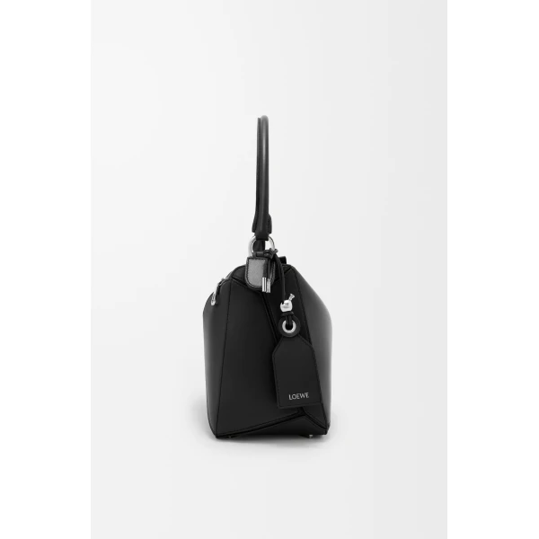 Loewe Medium Featherlight Puzzle bag in nappa lambskin, Black | Shoulder & Crossbody Bags | Coveti