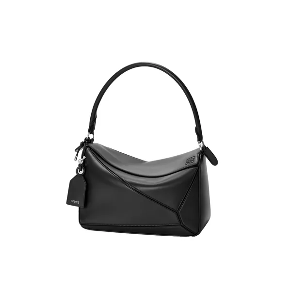 Loewe Medium Featherlight Puzzle bag in nappa lambskin, Black | Shoulder & Crossbody Bags | Coveti