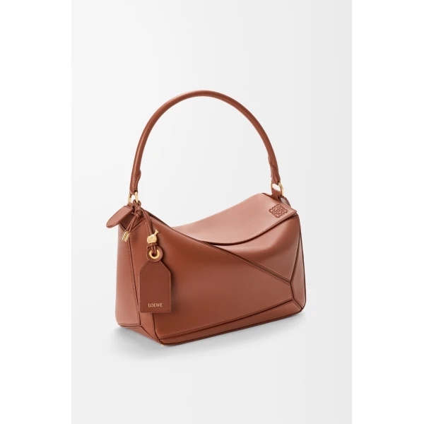 Loewe Medium Featherlight Puzzle bag in nappa lambskin, Pecan | Shoulder & Crossbody Bags | Coveti