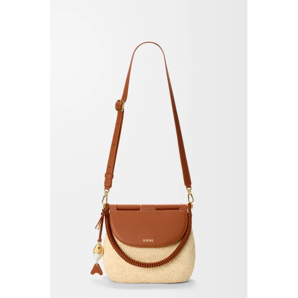 Loewe Medium Pescador bag in raffia and calfskin, Natural/Tan | Totes & Top-Handle Bags | Coveti