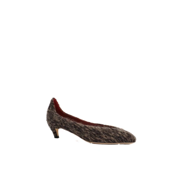 Almond pumps in brown loom - Image 2