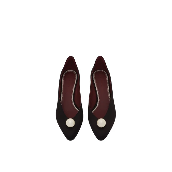 Almond pumps with pearl detail in black satin - Image 3