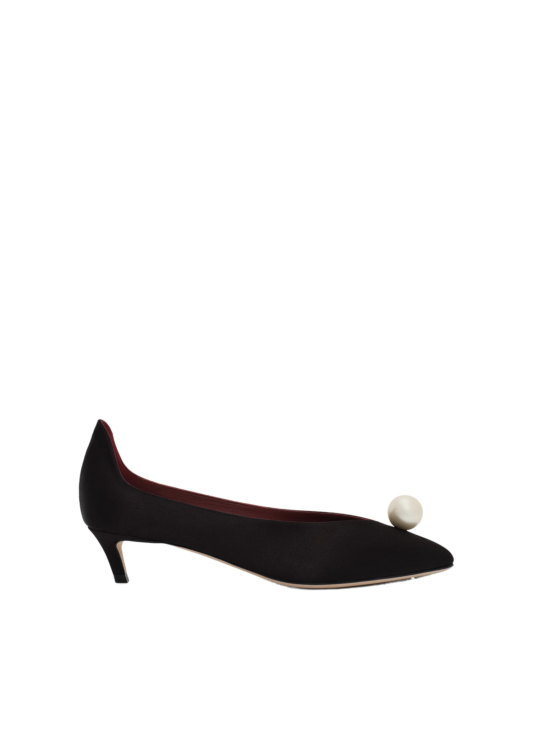Magda Butrym Almond pumps with pearl detail in black satin | Coveti Magda Butrym Almond pumps with pearl detail in black satin