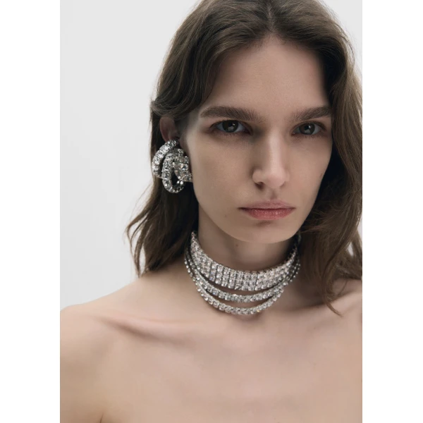 Choker necklace with baguette-cut silver crystals - Image 2