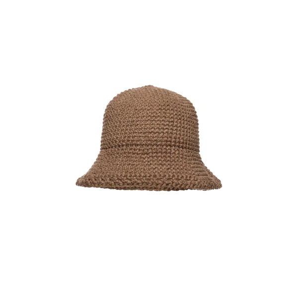 Crochet bucket hat in brown
