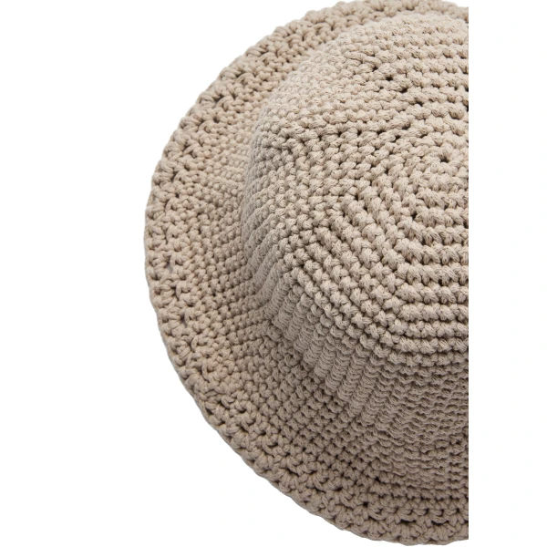 Crochet bucket hat in light beige - Image 3