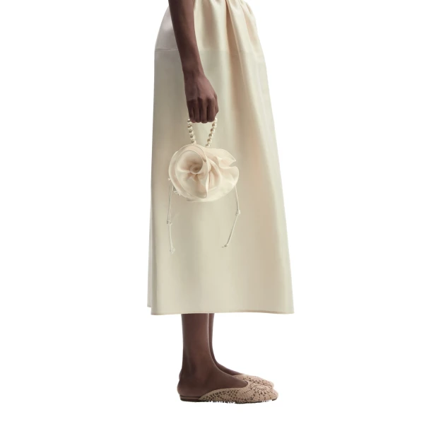 Crochet flat mules in nude - Image 4