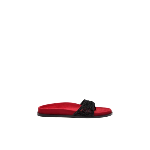 Crochet strap sandals in red