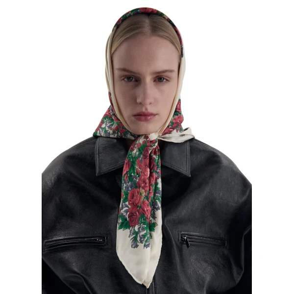 Folk floral print scarf in cream - Image 3