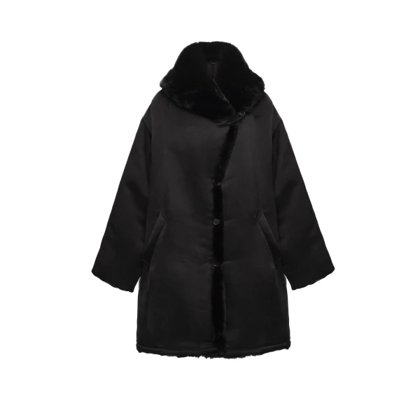 Insulated silk coat with faux fur collar in black