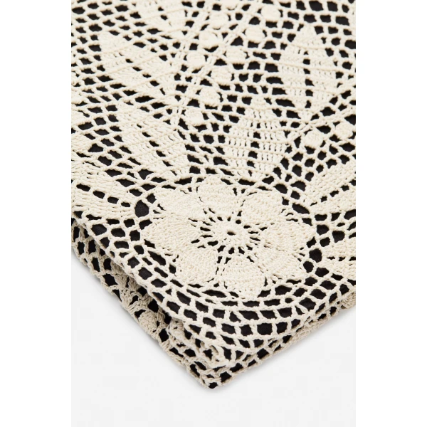 Julia crochet bag in black satin - Image 4