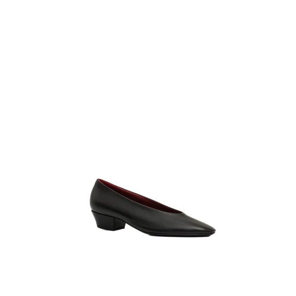 Leather ballerina heels in black - Image 2
