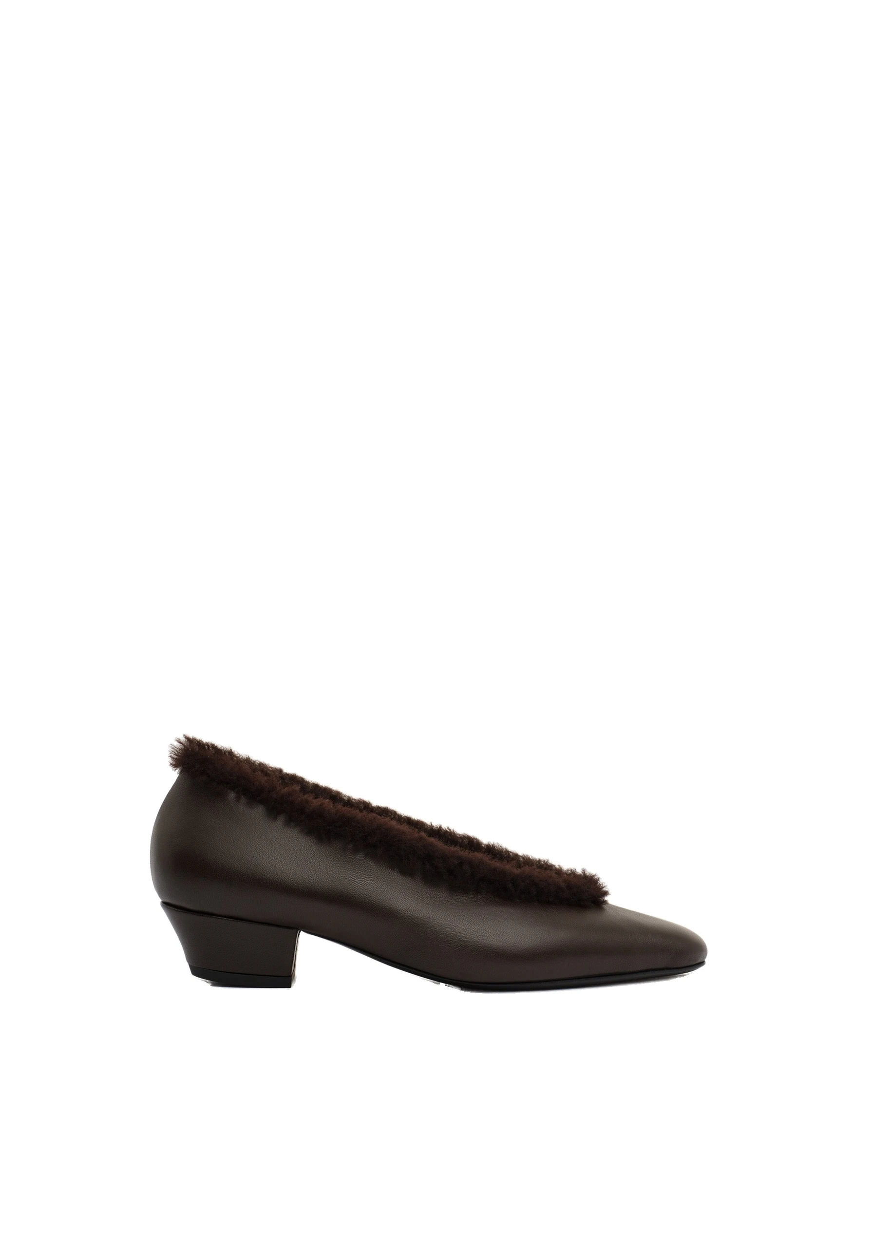 Magda Butrym Leather ballerina heels with shearling trim in brown | Coveti Magda Butrym Leather ballerina heels with shearling trim in brown