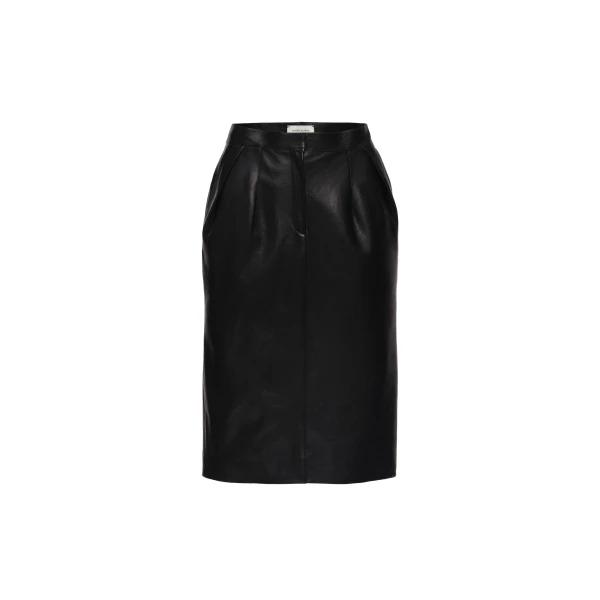 Leather pencil skirt in black