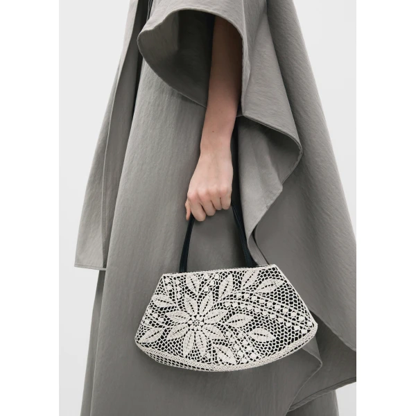 Maya crochet bag in black leather - Image 4