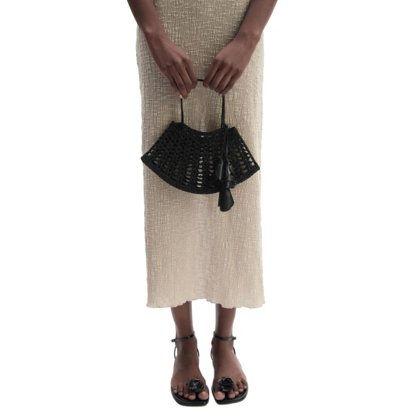 Maya crochet bag in black leather - Image 5