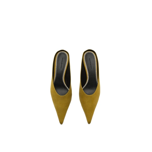 Pointed-toe kitten heel mules in green satin - Image 3