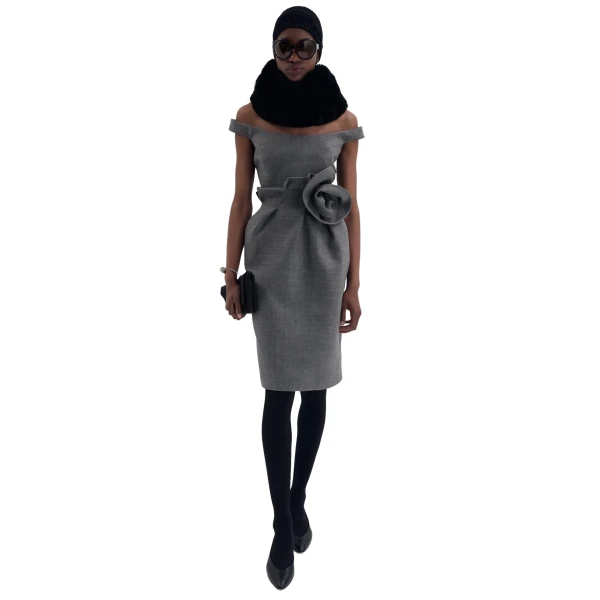 Rose off-shoulder midi dress in grey - Image 3