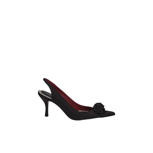 Rose slingback pumps in black satin