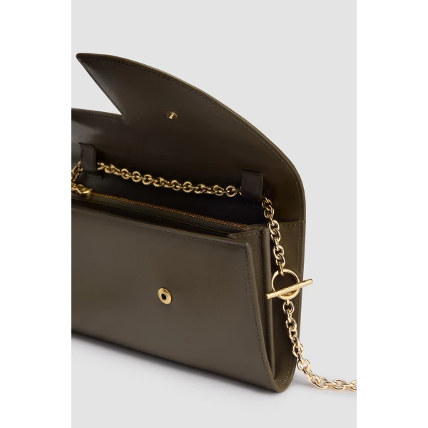 Chain Patou clutch in Winter Moss leather - Image 2