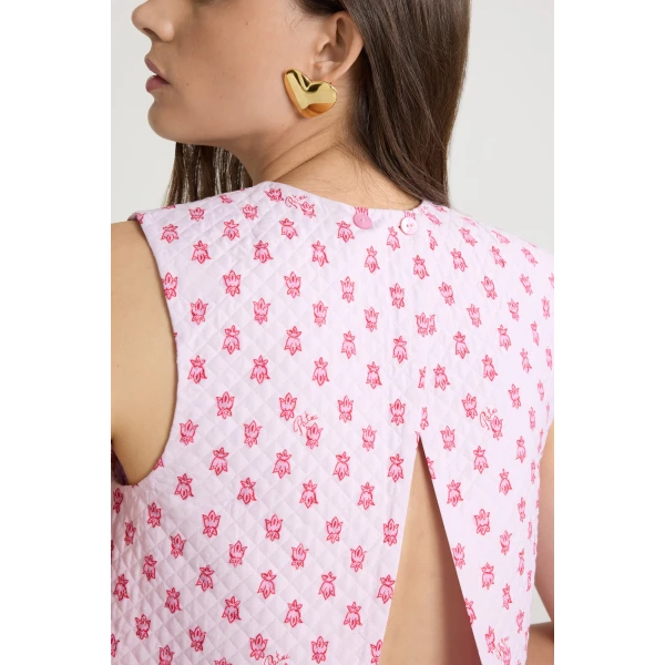 Crop top in Small Provence Pink printed quilted sustainable viscose blend - Image 5
