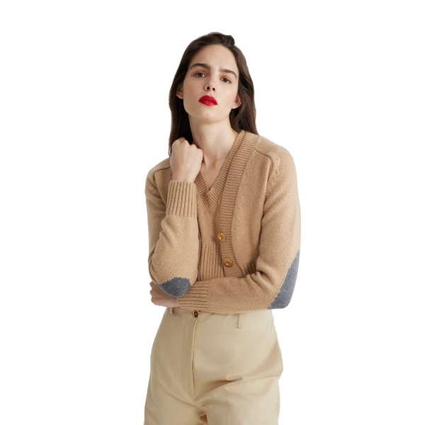 Cropped cardigan in Biscuit sustainable wool and cashmere - Image 5