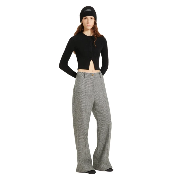 Cropped cardigan in Black sustainable alpaca blend - Image 2