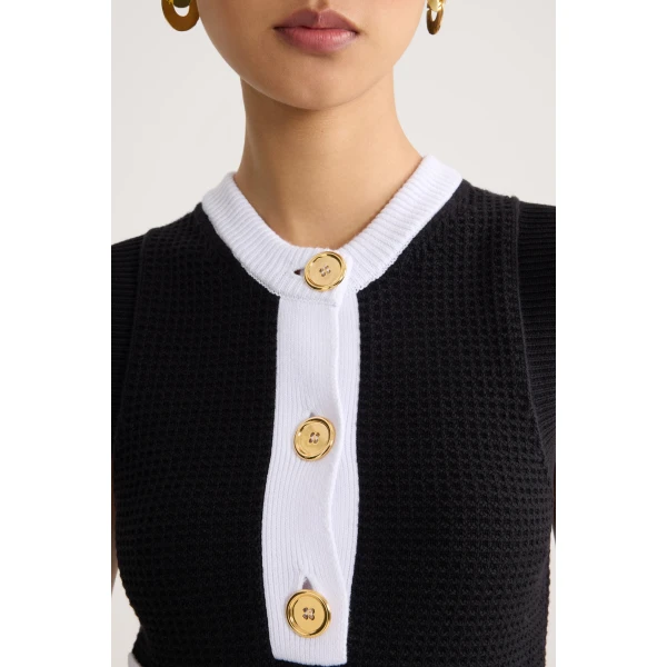 Eco-friendly cotton blend sleeveless textured dress in Black - Image 4