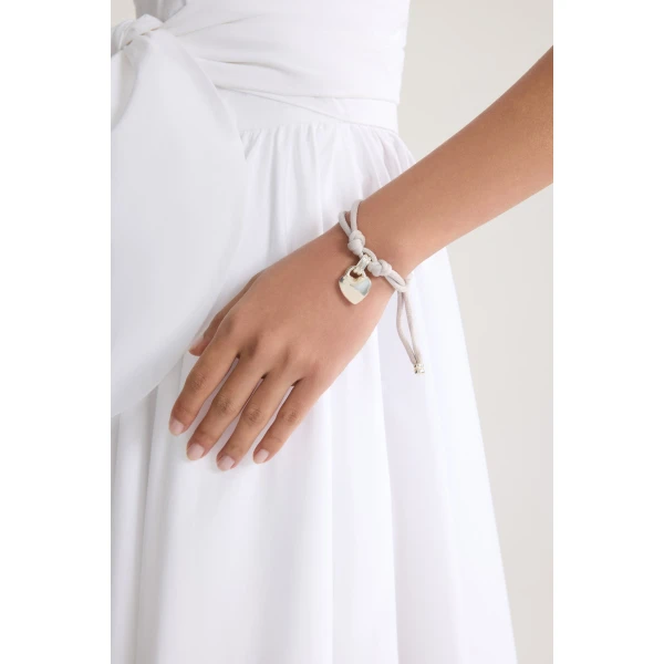 Heart ribbon pendant bracelet in Silver - Image 3