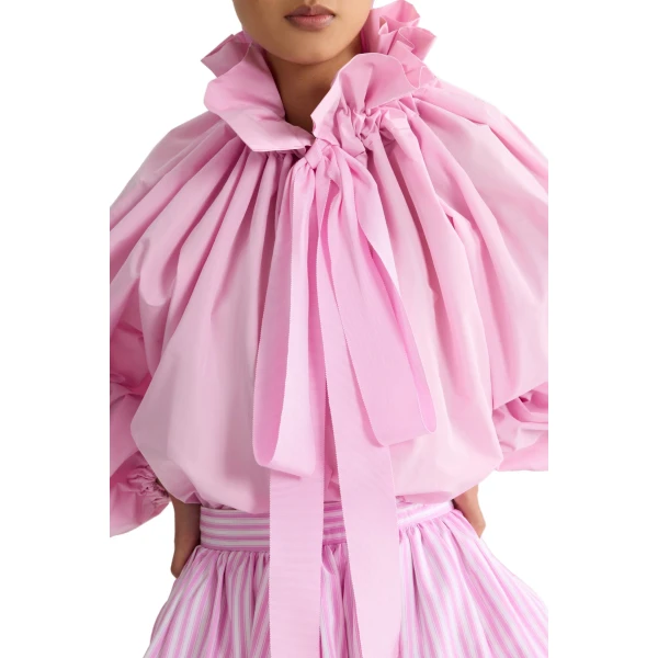 Iconic recycled faille voluminous top in Primrose Pink - Image 4