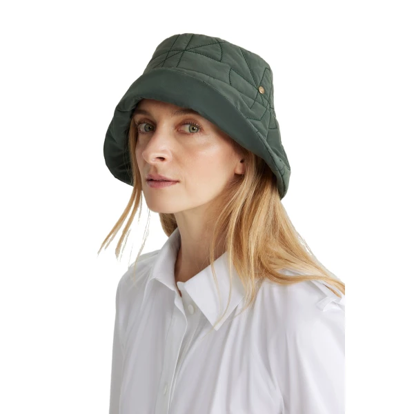 Patou bucket hat in Bottle Green recycled quilted nylon - Image 2