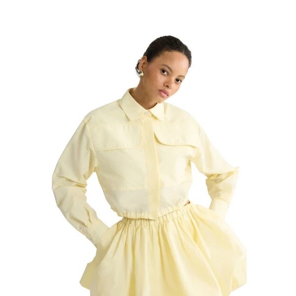 Recycled faille short safari shirt in Citrus Blossom - Image 5