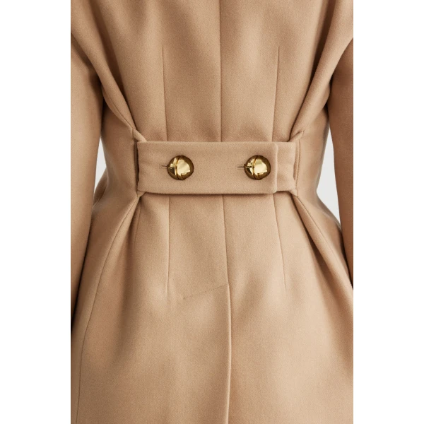 Relaxed belted jacket in Beige sustainable wool and cashmere blend - Image 4
