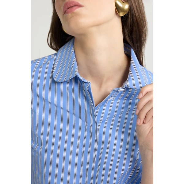 Tailored shirt in Heritage Blue Stripes printed organic cotton poplin - Image 5