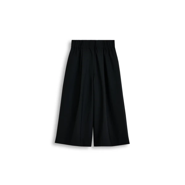 Tailored Pleat Short in Black