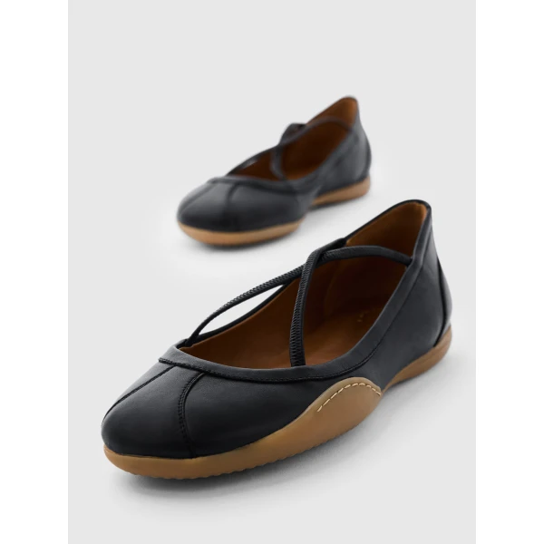 Black ATP Atelier ballet flats
