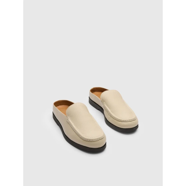 ATP Atelier Tenno in Mandorla Slip On Loafers Ivory